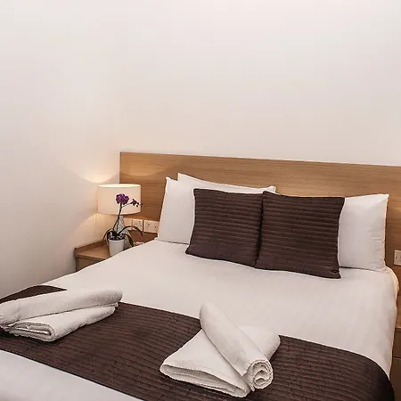 Apart-hotel Nox Kensington 4*