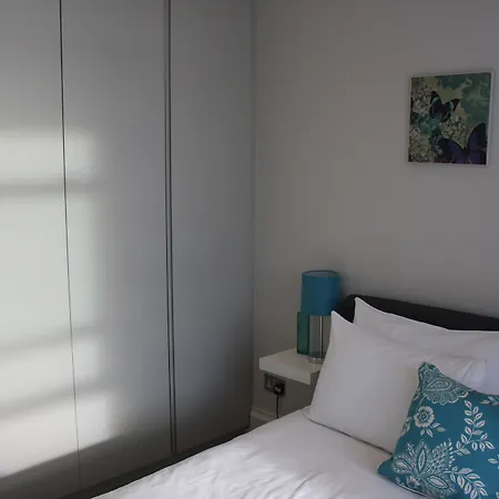 Apartment Barons Court