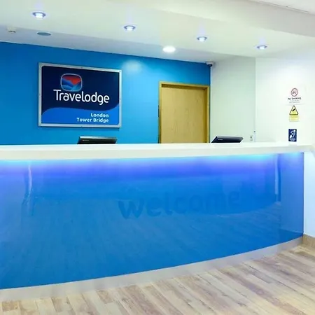 Travelodge Central Tower Bridge Hotel