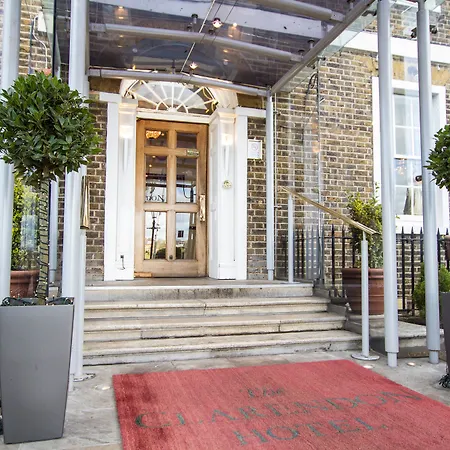 The Clarendon 3*