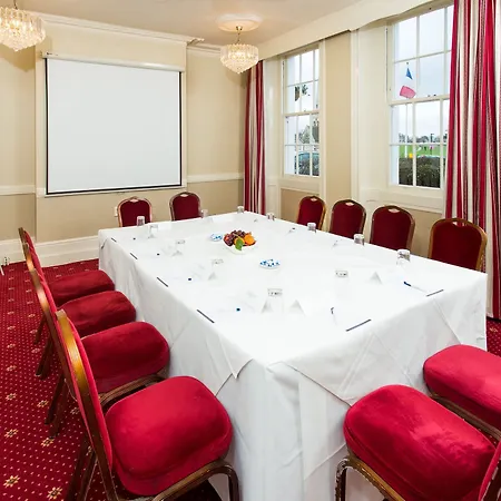 The Clarendon Szálloda 3*