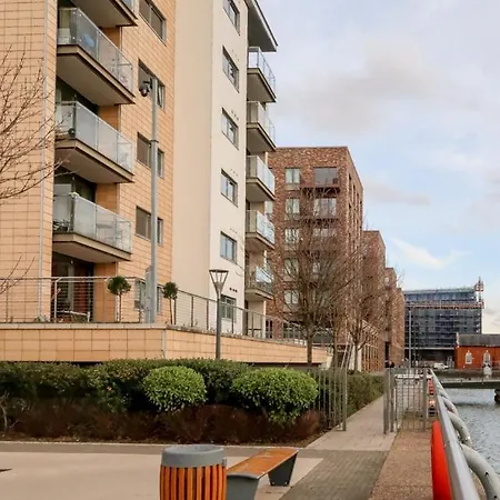 Latitude Court