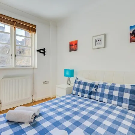 14 Bouverie Place * London
