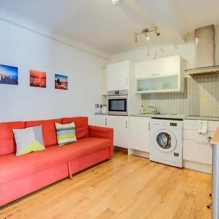 14 Bouverie Place * London