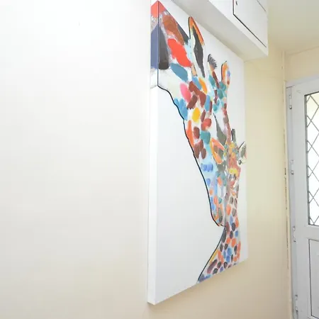 London Deluxe Four Bedroom House