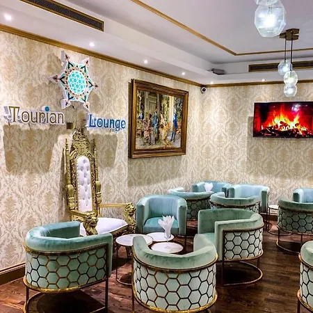 Tourian Lounge Hotel 3* Londyn