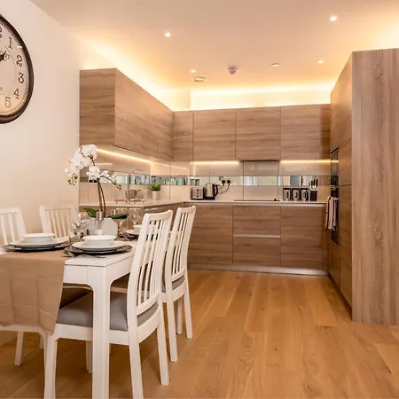 Apartment Lt Riverview East Greenwich