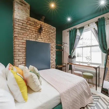 Apartment River House With Hot Tub London