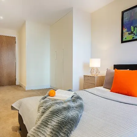 Canary Gateway Serviced Hotel London