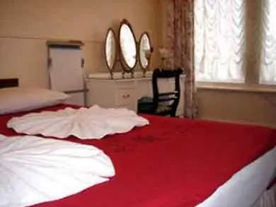 Mowbray Court Hotel Londra