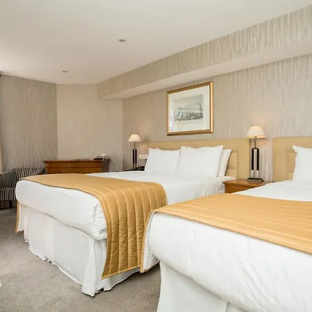 Hotel The Clarendon
