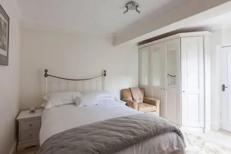 Pimlico Garden House * London