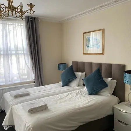 Black Lion Gasthof 3*