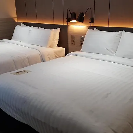 Aerotel London Heathrow Airport, Terminal 2 & Terminal 3 Hillingdon