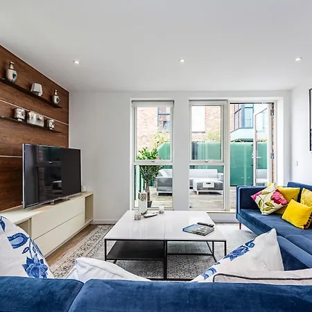 Apartment Chiswick Park 3 Bed 3 Bath West London - Parking London