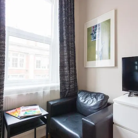 Bed & Breakfast Tavistock Place 3*
