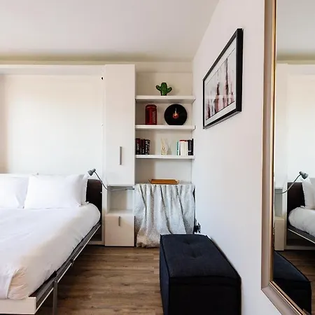 Canguroproperties - Pinehurst Court