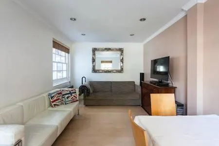 Pimlico Garden House *