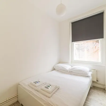 Oxford Street & Tottenham Court - Central London Apartment