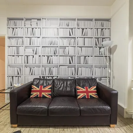 Oxford Street & Tottenham Court - Central London Apartment Apartment London