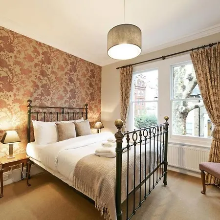 Holiday home New Gorgeous 5 Bed Victorian House In Hammersmith London