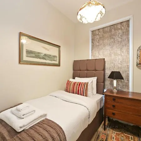 Holiday home New Gorgeous 5 Bed Victorian House In Hammersmith *