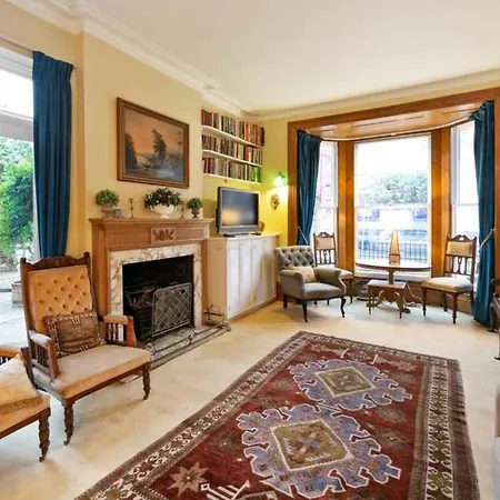 Holiday home New Gorgeous 5 Bed Victorian House In Hammersmith *