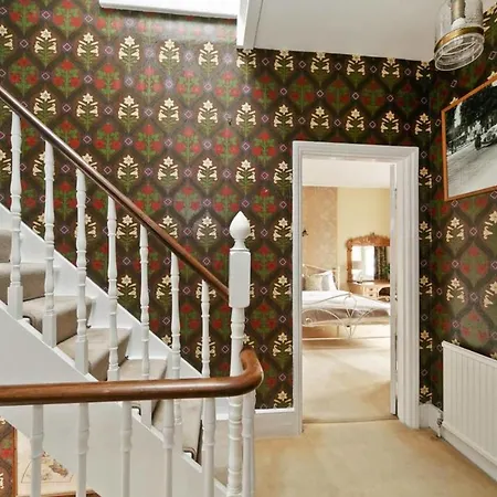 Holiday home New Gorgeous 5 Bed Victorian House In Hammersmith