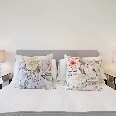 1 Bedroom Stylish Near Regents Park Free Wifi & Aircon By Aparts * Londra
