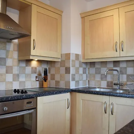 Splendid 1 Bed Flat In Stockwell, Sleeps 4 *