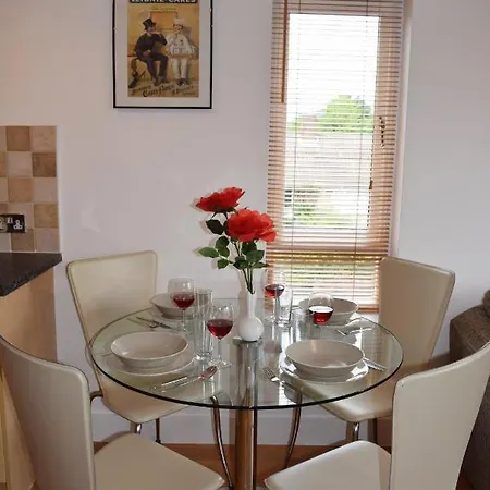 Apartment Splendid 1 Bed Flat In Stockwell, Sleeps 4 London