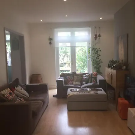 Peaceful Beautiful House * Streatham Vale