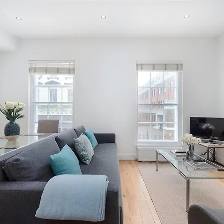 Apartment Britten Street, Chelsea *