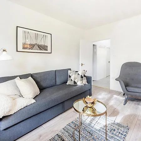 Apartment Cs Bayswater