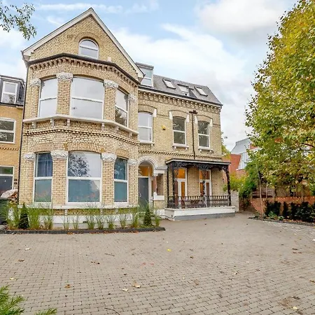Apartment Modern And Light 2 Bed Flat In Sw2