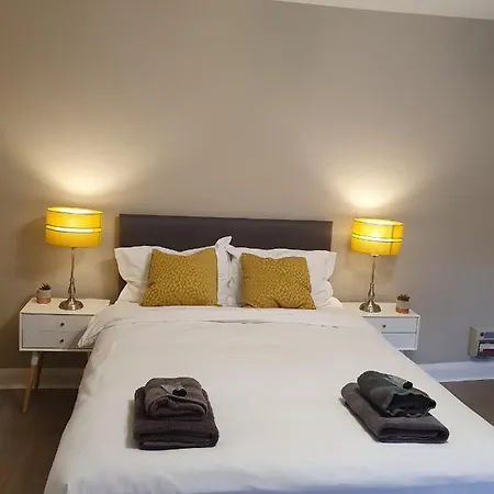 Marble Arch Studio Apartment *