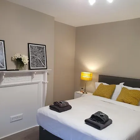 Apartment Marble Arch Studio London
