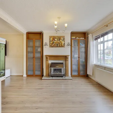 Apartment Goshawk Gardens Hayes (Greater London)
