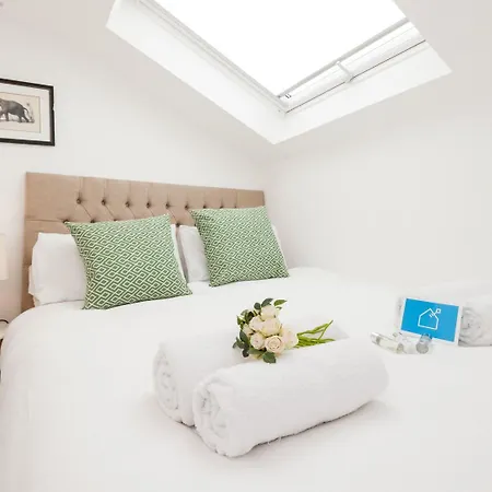 The Lillie Road *