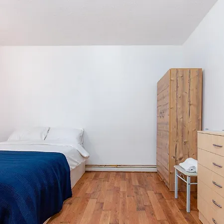 Guest house Whitman House 3*