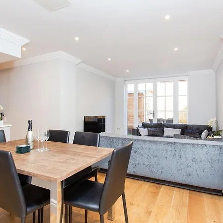 Luxury Duplex In New Development 17 * London