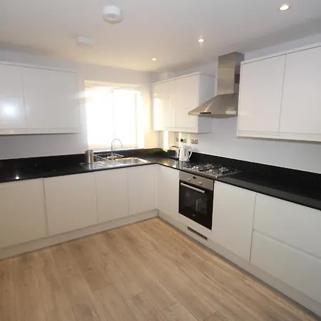 Apartment Holden Court -apt 4 West Drayton (Middlesex)