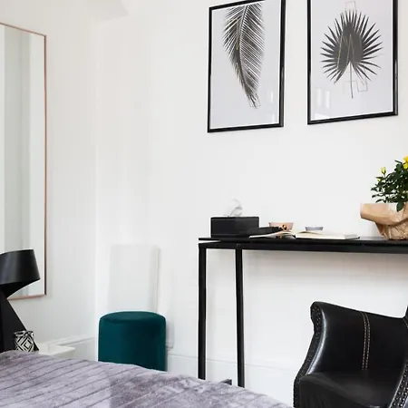 Phenomenal 5bedroom Design House For Nomads Xxl Groups Appartamento Londra