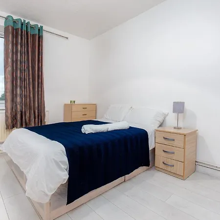 James Middleton House Guest house 3*