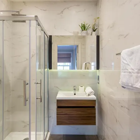 Luxury Duplex In New Development 17 * London