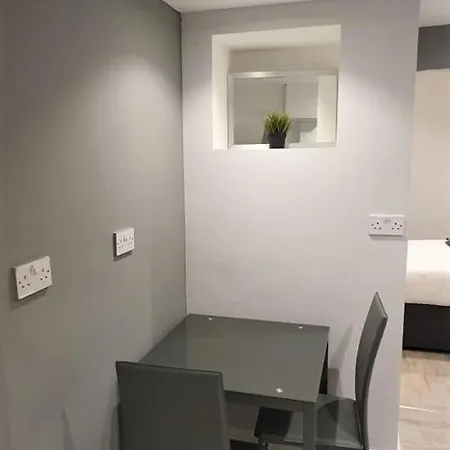 Marble Arch Studio Apartment London