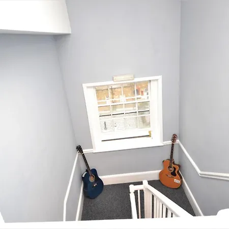 Marble Arch Studio Apartment *