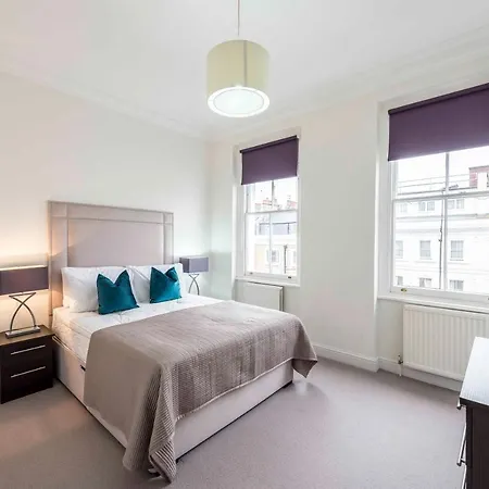 Apartment Somerset Court Kensington *