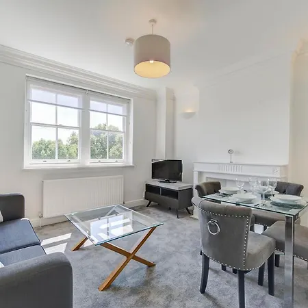 Somerset Court Kensington Apartment