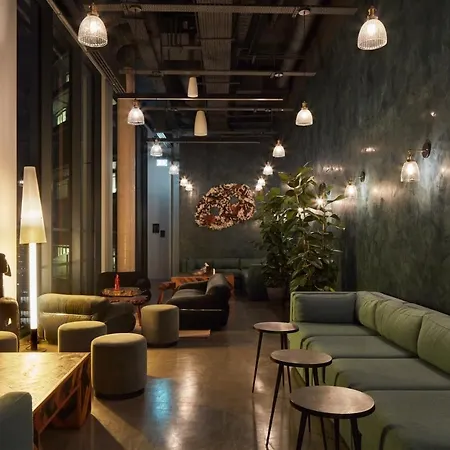 Ark Canary Wharf 4* Londres